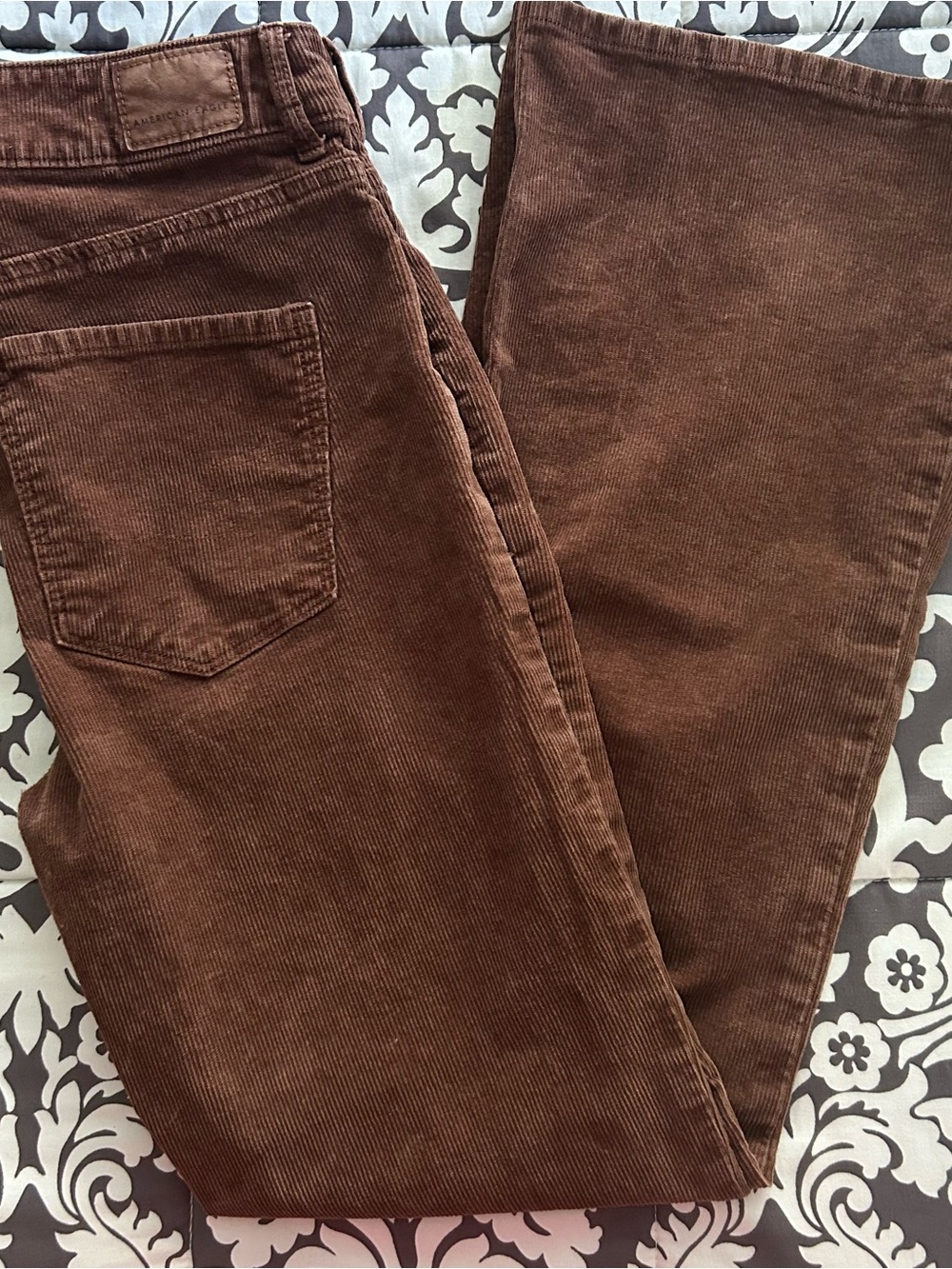 American Eagle Women’s Brown Corduroy Pants Wide Leg Stretch High Rise Size 6